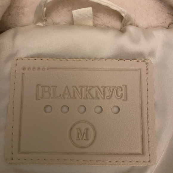 Evereve - Blank NYC - Womens Faux Fur Cropped Jacket - Off White - Size M - NWOT - Picture 4 of 5